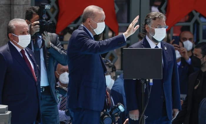 Taksim Camisi'ni Açan Erdoğan: 'Burası İstanbul'un Fethine Bir Hediye'