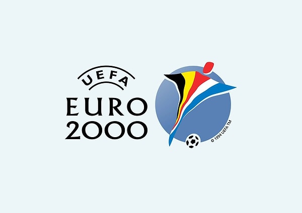 Her şeye rağmen Euro 2000, aklımızda Türkiye'nin çeyrek finale yükselmesi ile yer etti.