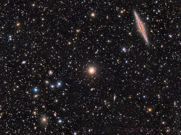İşin daha da ilginç yanı bugün görebildiğimiz galaksilerin çoktan kaybolmuş olması.
