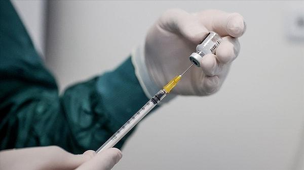 "Dünyanın hiçbir yerinde 3. doz aşı uygulaması diye bir öneri yok"