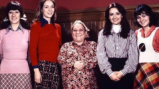 Gülen Gözler Konusu Nedir? Gülen Gözler Filmi Oyuncuları Kimdir?