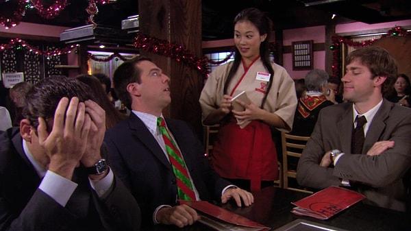 8. The Office dizisinde Michael Scott ve arkadaşlarının sık sık gittiği Benihana Restaurant, Michael karakterini canlandıran Steve Carrell'ın bir diğer filminde de kullanıldı.