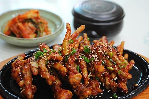 2. Baharatlı tavuk ayağı - Kore