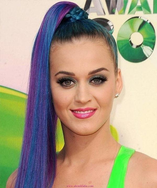 8. Katy Perry saç rengini takip etmekte zorlandığımız isimlerden...