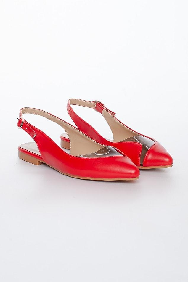 9. Şeffaf detaylı kırmızı ayakkabı