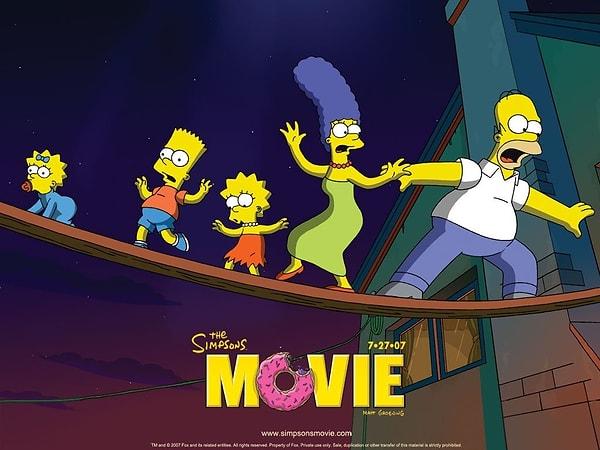 12. 2007 yılında vizyona giren The Simpsons Movie tam 527 milyon dolar gişe kazancı elde etti.