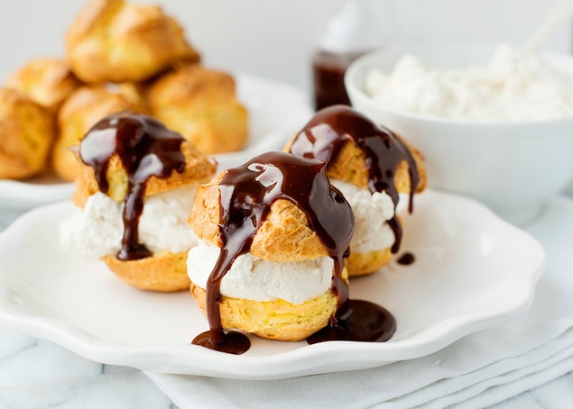 3. Dondurmalı Profiterol Tarifi: