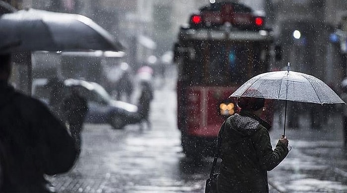 Meteoroloji'den Marmara Uyarısı: Yarın Kuvvetli Sağanak Bekleniyor