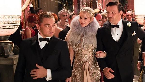 16. "Muhteşem Gatsby" filminin kostüm tasarımcısı Catherine Martin, Miuccia Prada ile işbirliği yapmıştır. Filmdeki partilerde görülen tüm kıyafetler Prada'nın tasarımıdır.