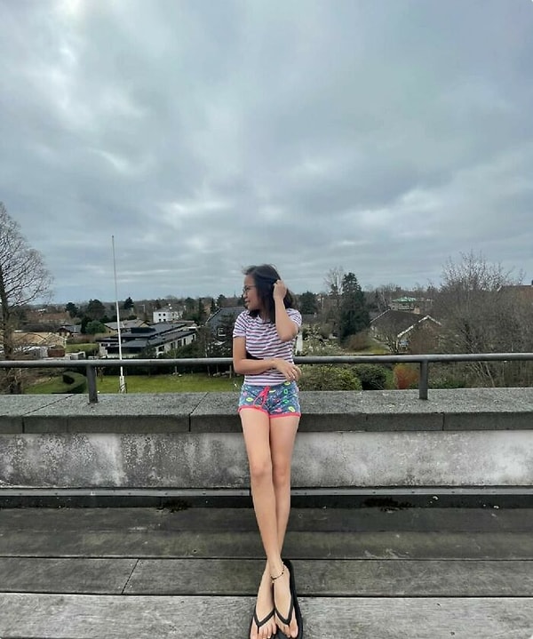 6. Она могла бы стать олимпийской пловчихой с этими ластами!