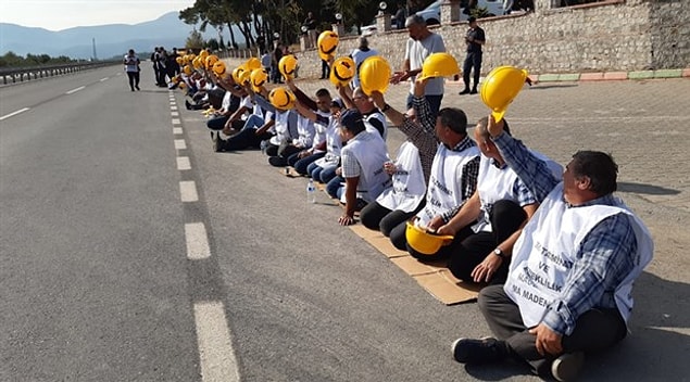 Araçları takla attı