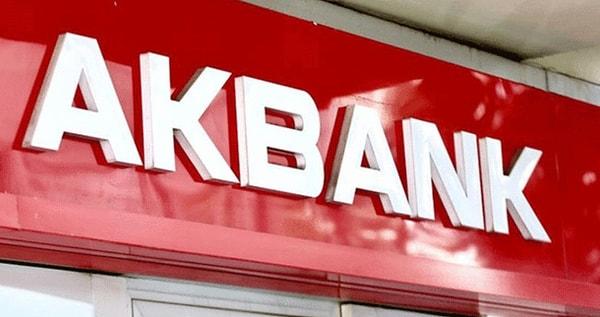 Hepimizin gündeminde olma sebebi de Akbank'lı olmasak bile bu yaşananın diğer bankalara da sıçrama olasılığı.