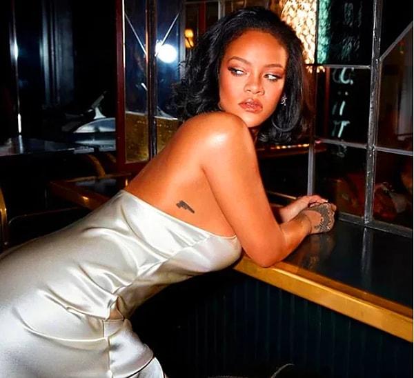 13. Dünyaca ünlü şarkıcı Rihanna'nın kiraya verdiği evinden aldığı miktar görenleri şaşkına çevirdi.