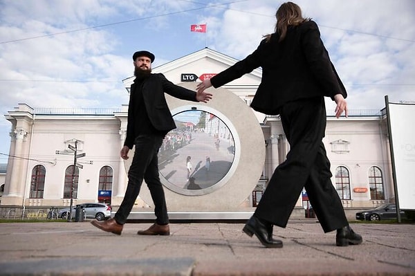 5. Портал теперь молчит, потому что технически сложно поддерживать звук 24/7, однако это возможно и для особых мероприятий это будет сделано