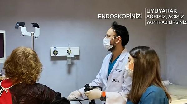 Poliklinikte bir hasta daha gördükten sonra yeni bir hastanın endoskopisine geçiliyor.