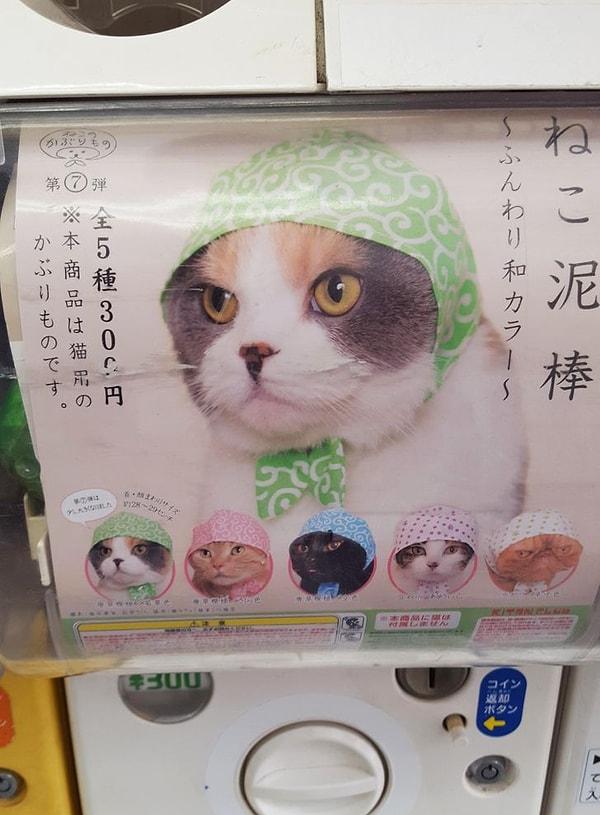 24. Osaka'da bulunan otomatlardan kedinize bandana alabilirsiniz. 😂