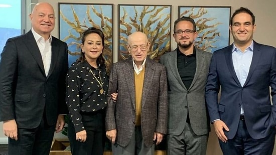 İş İnsanı Şevket Sabancı Hayatını Kaybetti