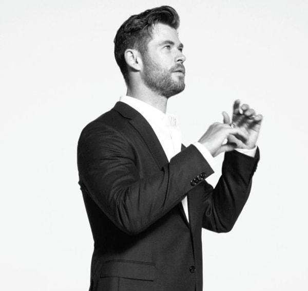 1. Ve zirvede Christopher Hemsworth var!
