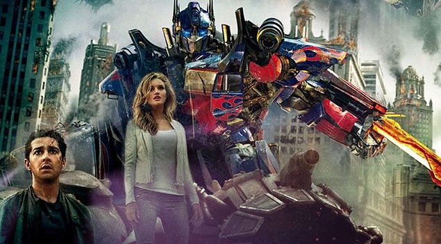 Transformers 3: Ay'ın Karanlık Yüzü Konusu Nedir?