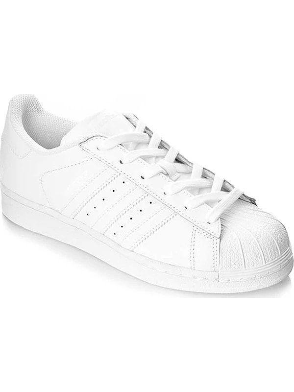 Senin sevgiline alman gereken hediye Adidas Superstar Spor ayakkabı!