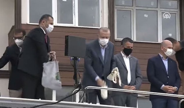 Seneye çay mı satranç takımı mı yoksa topla mı karşılaşırız, Allah biliyor onu artık...