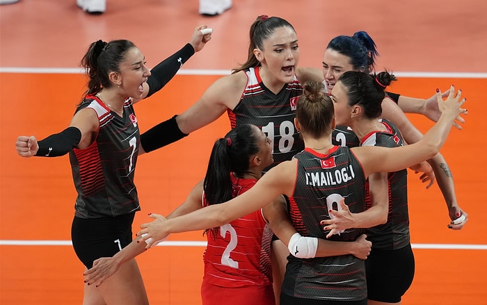 Rusya'yı Deviren Filenin Sultanları Olimpiyatlar'da Çeyrek Finalde