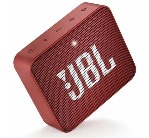 6. JBL hoparlörlerini herkes severek kullanıyor.