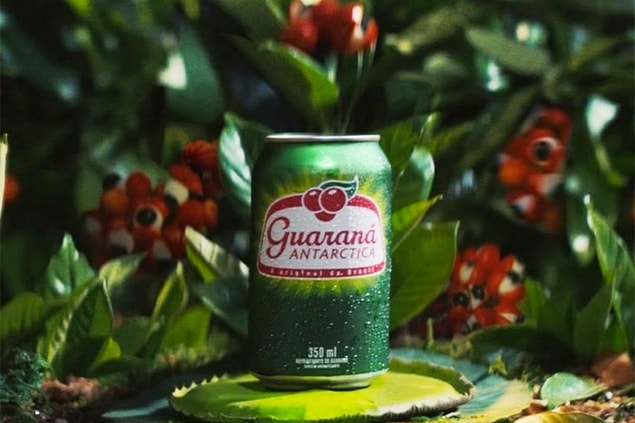 3. Kola yerine neredeyse her yerde Guarana içiliyor.