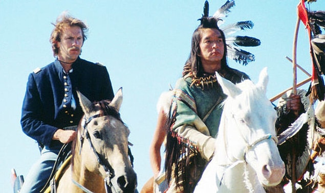 7. Kurtlarla Dans (Dances with Wolves), 1990