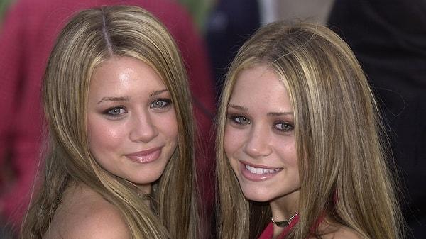 3. Ashley ve Mary-Kate Olsen ikizleriyle adeta bütünleşmiş bu saç modasını hatırlayanlarınız elbet vardır. Saçlara sarı balyaj ve ışıltı attırma modası da yeniden revaçta.