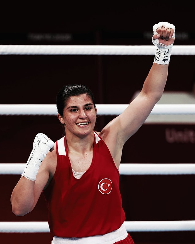 Busenaz Sürmeli’nin Daha Önceki Başarıları İse Şöyle;