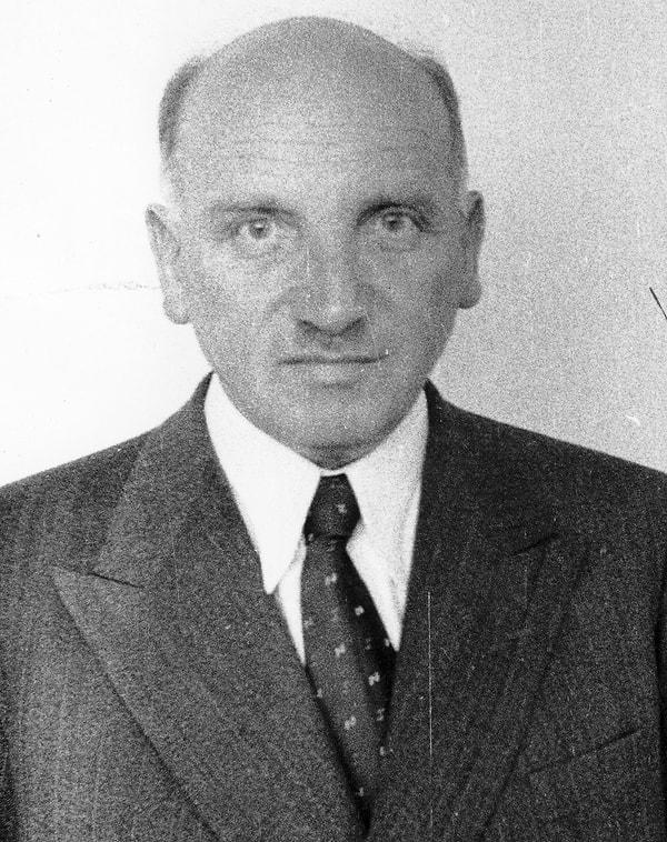 1933 yılındaki üniversite reformu sonrası bizzat Atatürk'ün daveti üzerine Türkiye'ye gelen ünlü botanikçiler Prof. Dr. Alfred Heilbronn ve Prof. Dr. Leo Brauner, 1935 yılında Atatürk'ün talimatıyla İstanbul Üniversitesi Botanik Bahçesi'ni kurmuştu.