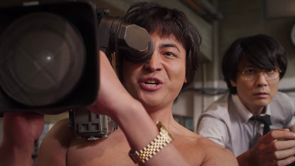 Japonya'da Koltuk Altı Kılını Popüler Hale Getiren Feminist Yetişkin