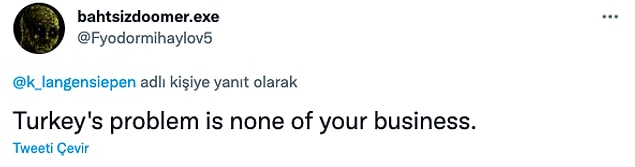 Bu paylaşıma bir Türk kullanıcı “Türkiye’nin iç sorunu, siz karışmayın” cevabını verince ortalık karıştı.
