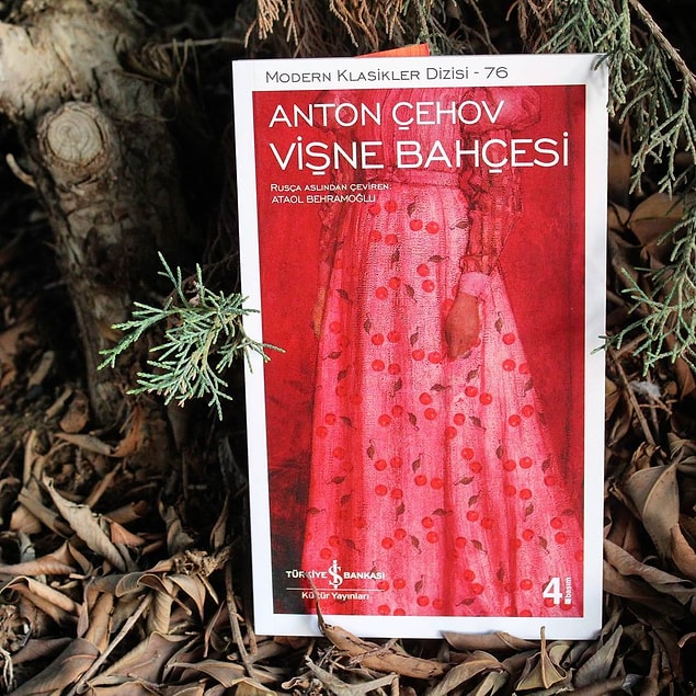 1. Vişne Bahçesi - Anton Çehov (104 sayfa)