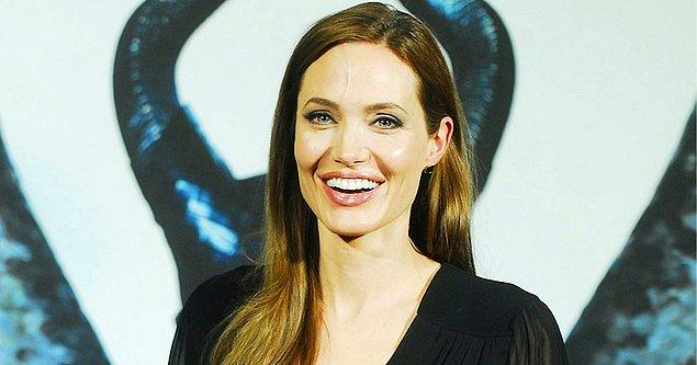 3. Dünyaca ünlü Amerikalı oyuncu Angelina Jolie, kendisine Afgan genç bir kızdan gelen yürek burkan mektubu bunun için açmış olduğu Instagram hesabından paylaştı.