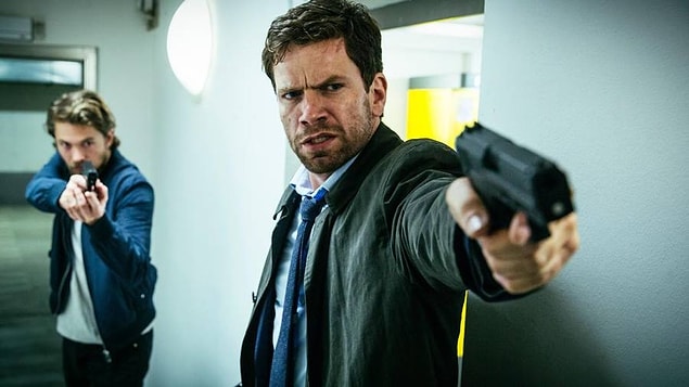 7. Flaskepost fra P (2016)