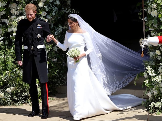 4. Meghan Markle'ın gelinliği.