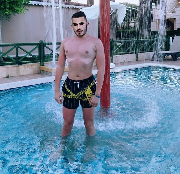 14. Такое чувство, что это маска