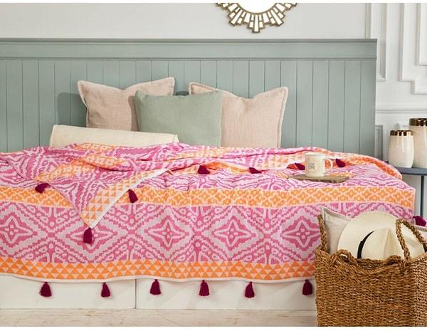 10. İçinizi ısıtacak renkleriyle bu yatak örtüsünü çok seveceksiniz.