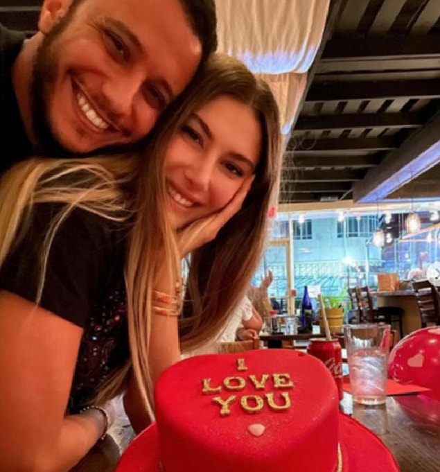 Ünlü fenomen evlilik teklifinden sonra öyle bir havaya girdi ki Meedo'dan kocam diye bahsetmeye başladı.