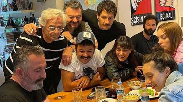 Cem Yılmaz, 2022 yılında yayınlanması beklenen yeni dizisi ‘Erşan Kuneri’ için büyük bir hazırlık sürecinde, belki duymuşsunuzdur.