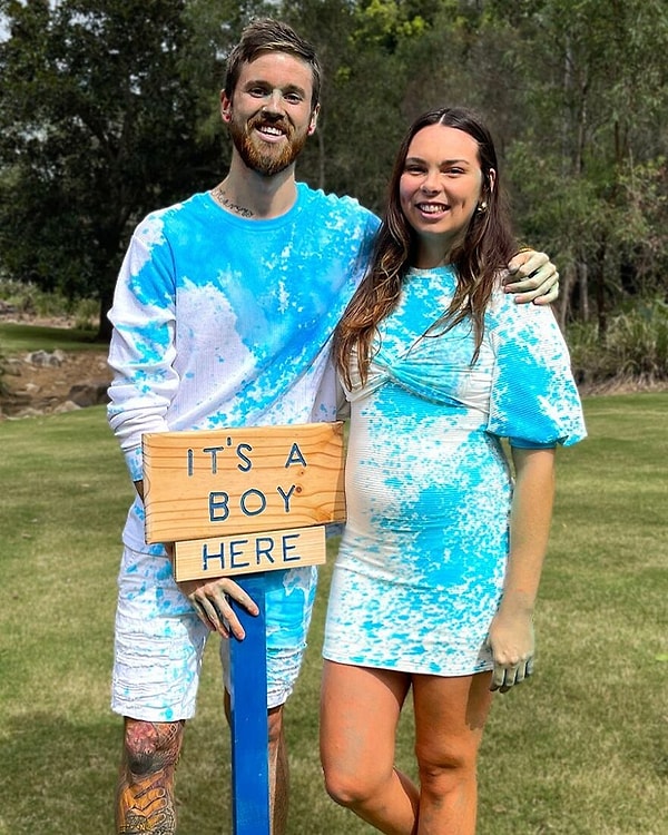 Мейтленд, будучи немного крейзи, решил по этому поводу провести небольшой эксперимент