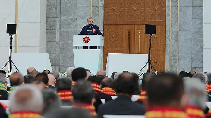 Erdoğan'dan Yeni Anayasa Açıklaması: 'Gelecek Yılın İlk Aylarında Milletin Takdirine Sunacağız'