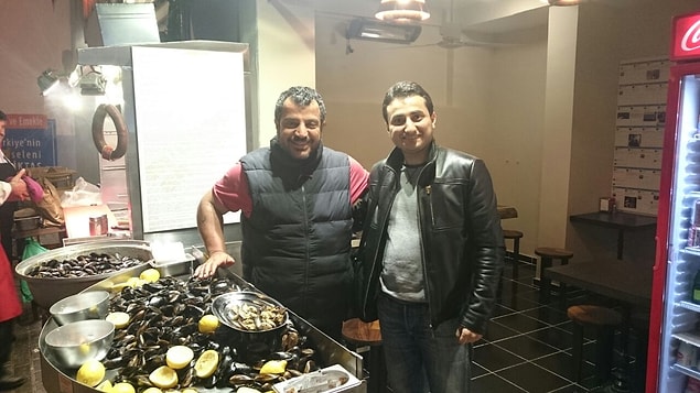 O yaşlardayken nerdeyse saniyede bir midye açıyordu…