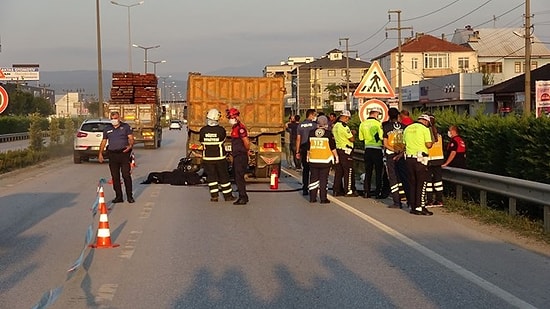 3 Saat Önce Evlenen Çift, Motosiklet Kazasında Öldü