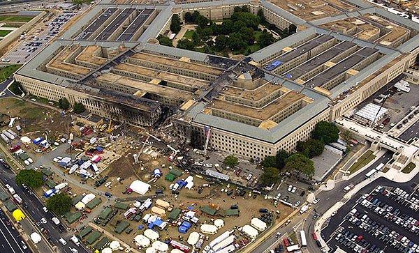 Pentagon ve Kongre Binası da hedef oldu