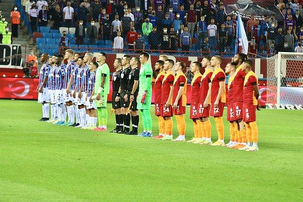 Süper Lig'in 4. haftası Trabzonspor-Galatasaray maçına sahne oldu.