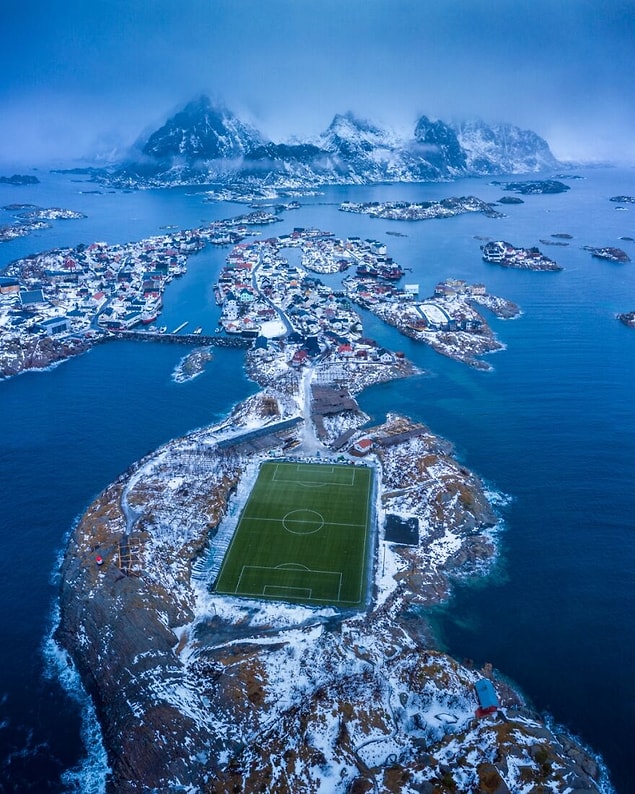 14. Henningsvær - Nando Harmsen (Kent Kategorisi Yüksek Övgüye Değer Ödülü)