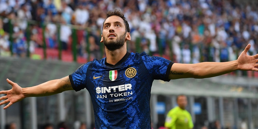 Hakan Çalhanoğlu'nun FIFA 22 Kartı Belli Oldu: En İyi Türk Oyuncu?